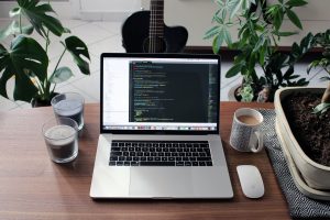 Comment créer un site sans coder?
