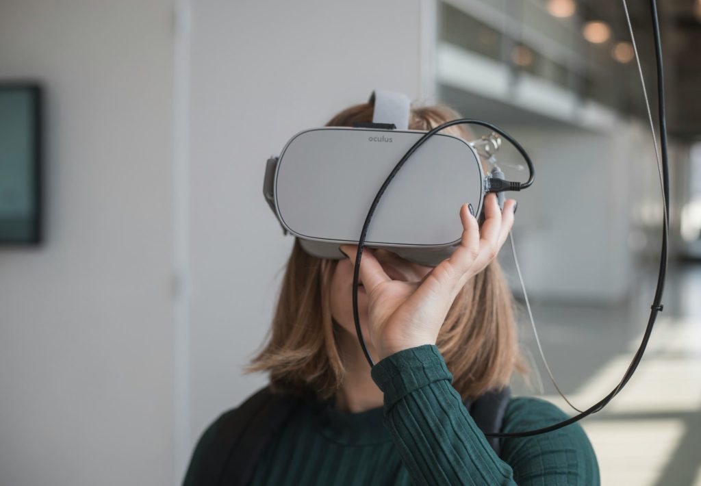 Les 5 métiers qui recrutent en 2024 RA et de RV