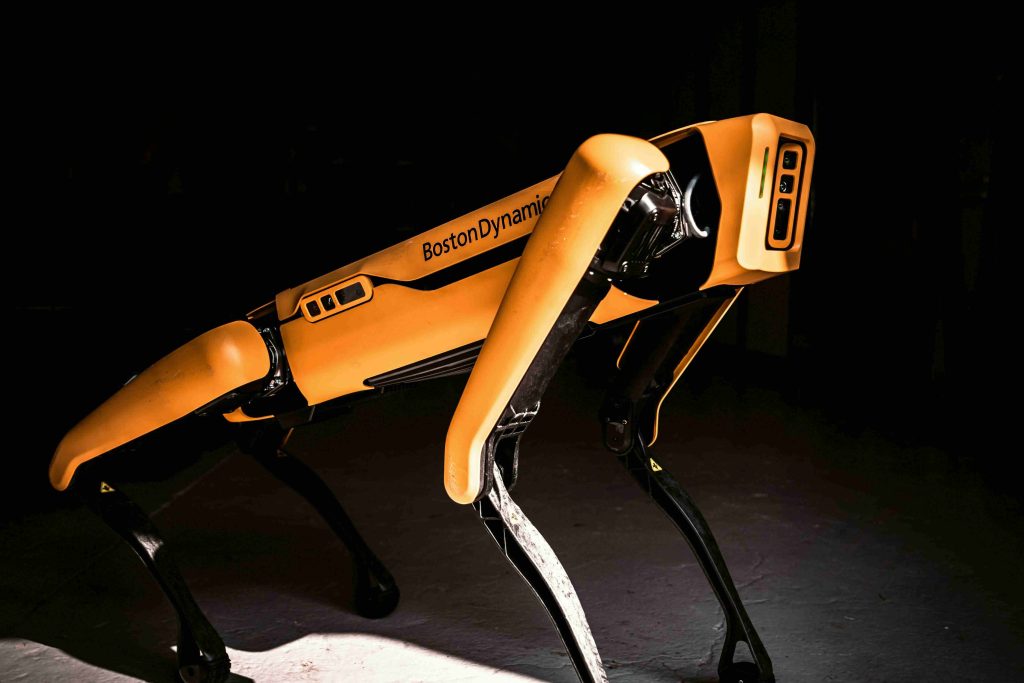 Quels sont les avantages d'une formation IA en ligne pour votre carrière ? Suivre une formation IA en ligne offre de nombreux avantages pour ceux qui souhaitent se lancer dans ce domaine innovant.